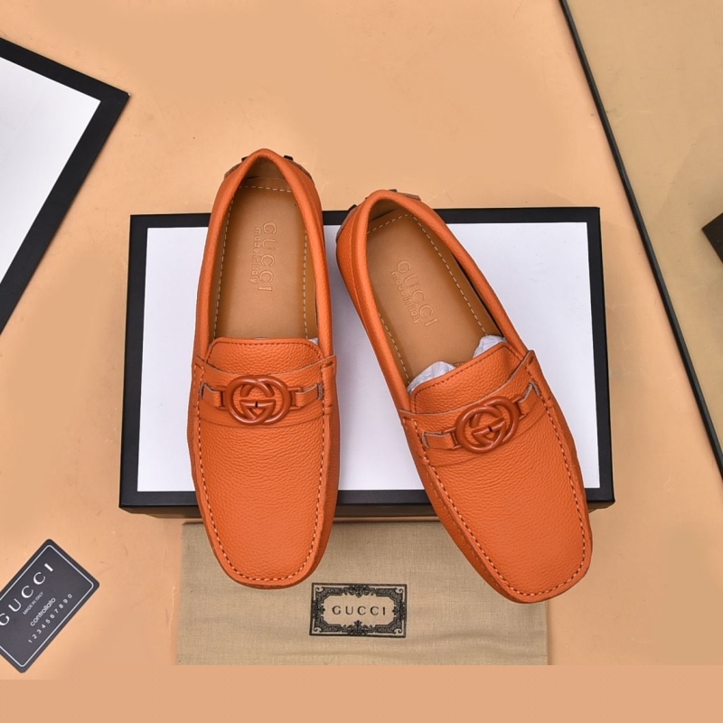 G*u*i leather shoes